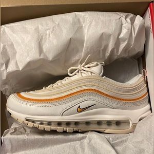 Women’s Nike Air Max ‘97 “Phantom Light Curry”